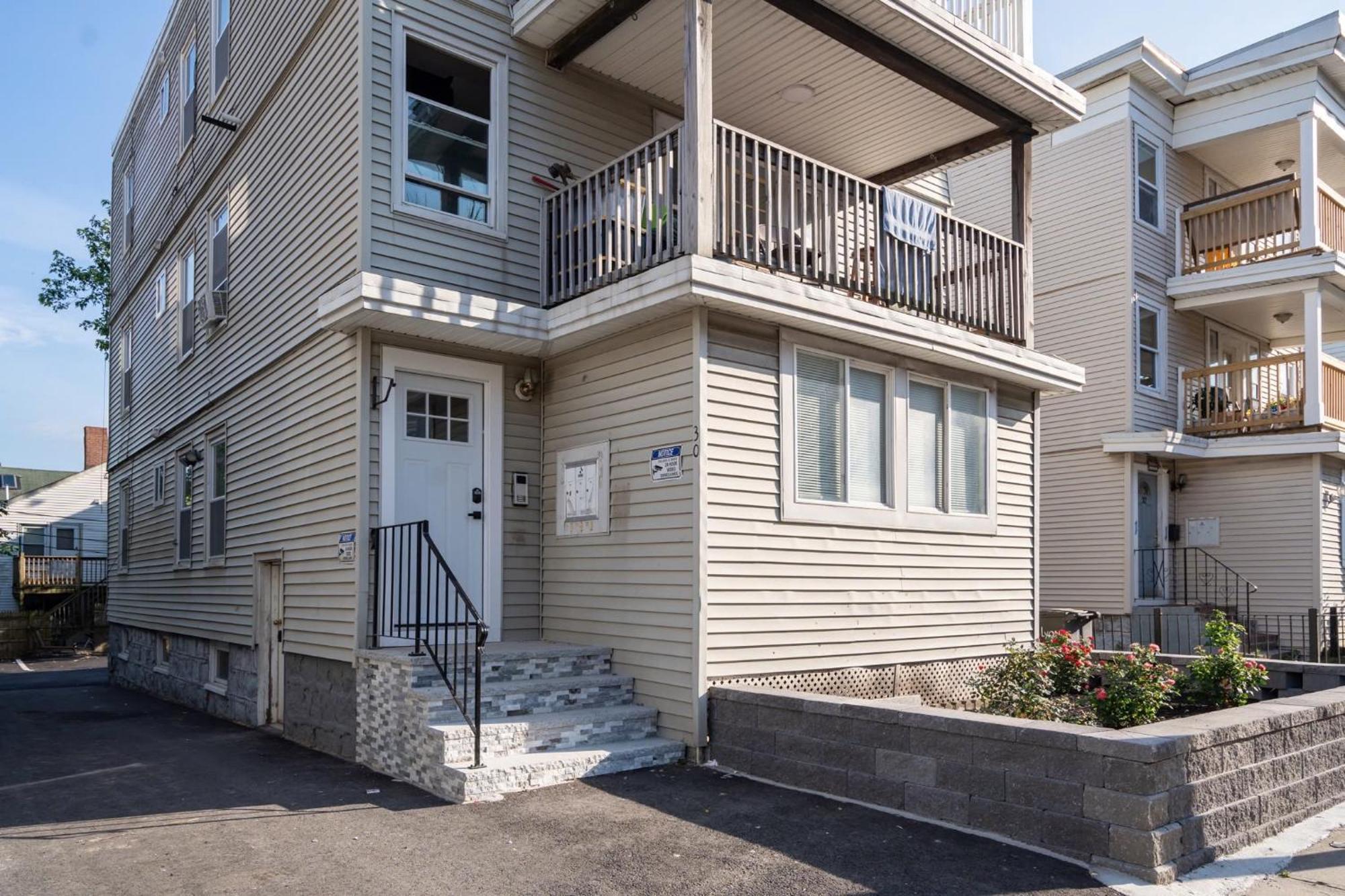 30-1 4Br Boston - Comfortable Apt Near Mbta Exteriör bild